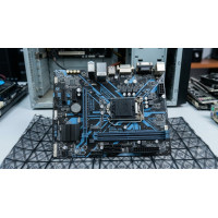 GIGABYTE H310M-D2VX-SI LGA1151 enelik platasy (ULANYLAN)